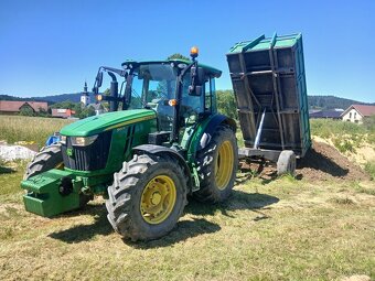 Traktor John deere 5100R - 4