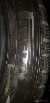 Pirelli scorpion 295/40 R21- winter / zimnne 90% stav - 4