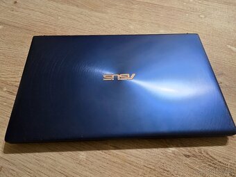 2 Displejovy štýlový Asus Zenbook 13 plnefunkcny s 8gb ram 5 - 4