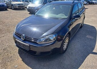 Volkswagen Golf 1,6 TDI nafta manuál 77 kw - 4