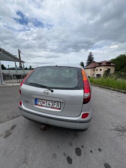 Nissan Almera Tino  1.8 Benzin - 4
