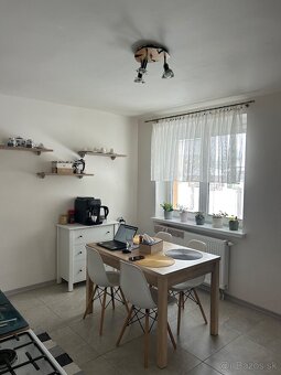 Prenájom 3- izbový byt Tovarníky - 4