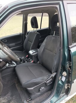 Suzuki Grand Vitara 2.0 td 4x4 - 4