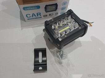 LED Pracovné svetlo 60W Diaľkove + držiaky - 4