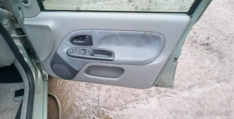 Renault Clio 1,2i 55kw - 4