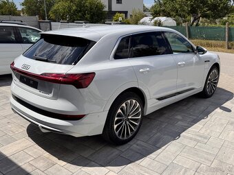 Audi E-tron 55 quattro S line odpočet DPH - 4