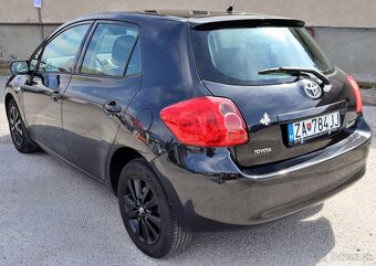 Toyota Auris 1.6 I Dual VVT-i Lux - 4