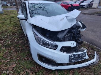 rozpredam kia ceed2 - 4