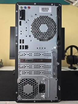 Herný počítač HP victus - 4