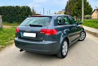 AUDI A3 1.6i AUTOMAT SPORTBACK - 4