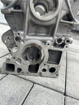 Blok motora BMW N57 - 4