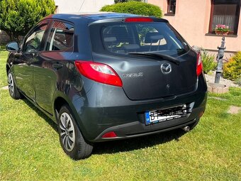 Mazda 2 1.3i 55kW, r.v. 2008 – spoľahlivé mestské auto - 4