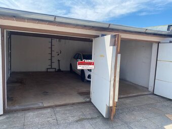 (36 m²) DVOJGARÁŽ ZÁPAD 1 - 4
