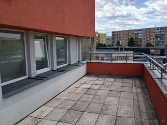 Priestor na prenájoim Podnikateľskom centre Sekčov, - 4