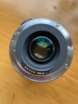 Canon EF 28-105mm f3.5-4.5 USM - 4