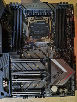 ASRock MB Sc LGA2066 Fatal1ty X299 Professional Gaming i9 - 4