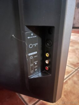 Darujem funkcnu  TV samsung - 4