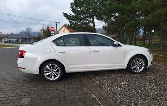 Škoda Octavia 1.6 TDI Style DSG - 4