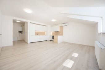 Predaj 2-izbového bytu 70m2 – novostavba v centre mesta - 4