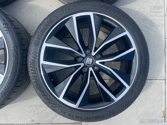 Seat Ateca/ Škoda Karoq 245/40 R19 5x112 - 4