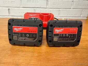 Nová sada akumulátorů MILWAUKEE M12 NRG 6.0 Ah - 4