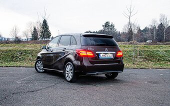 Mercedes-Benz B trieda 180 d - 4