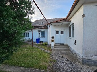 Predám rodinný dom vo Veľký Kostoľanoch na pozemku 2158 m² - 4