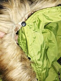 Krásna zimná bunda 145-160cm - 4