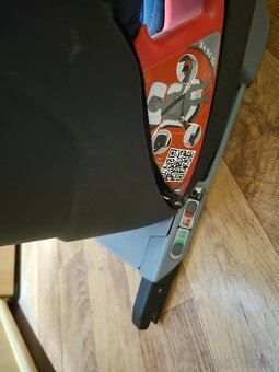 Detska sedacka 15-36 kg - 4