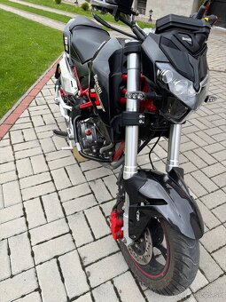 Predám motorku Benelli TNT 125 - 4