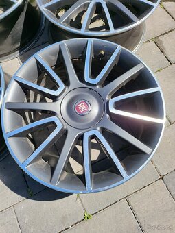 4X98 R17 Fiat alu disky - 4