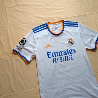 Real Madrid CF 2021-2022 domáci futbalový dres biely L - 4