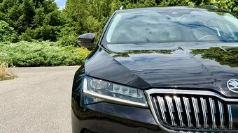 Škoda Superb Combi 2.0 TDI SCR DSG 150K STYLE WEBASTO - 4