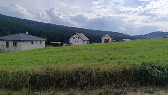 JÚLOVÁ AKCIA na pozemok blízko centra Oravskej Lesnej - 4