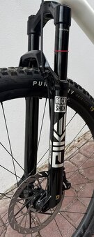 Celoodpružený karbónový bicykel Specialized EPIC 8 Pro XL - 4