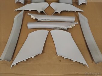 rozpredám interiér Superb 2 - 4