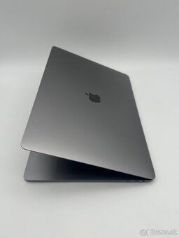 MacBook Pro 15" 2016 16/500GB Space Gray - 4