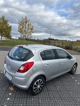 Opel Corsa 1.3 CDTI – klima, tempomat, polokoža - 4