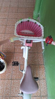 Predám dievčenský ružový bycikel - 4