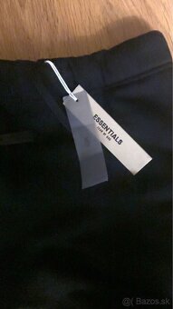 essentials teplaky - 4