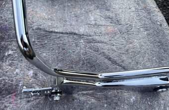 HARLEY DAVIDSON® BREAKOUT M8 SISSYBAR - 4