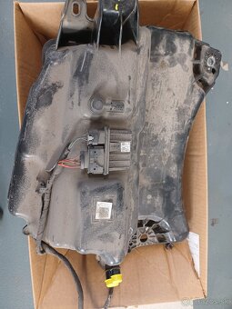 Škoda octavia 4 nadrž adblue - 4