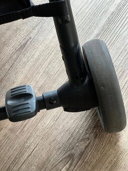 Kočík Petite&Mars Up – ľahký, skladný a praktický - 4