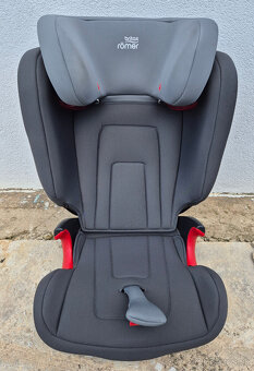 PREDANÉ:  BRITAX  RÖMER (90-150 cm) - 4