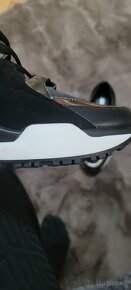 Sneaker zn. LIU.JO - 4