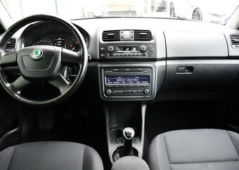 Škoda Fabia 1.6TDi VYHŘ.SED. AUT. A/C 55 kw - 4