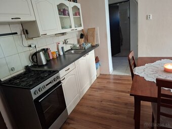 ZNÍŽENÁ CENA Na Predaj rodinný dom - 4