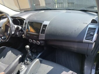 Peugeot 4007 - 4