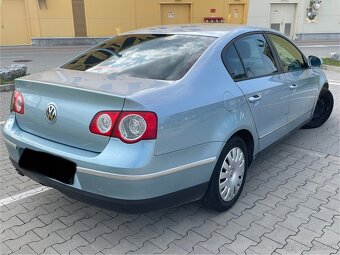 VW PASSAT 1.9 TDI 77KW SEDAN - 4