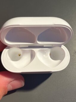 AirPods 4 with Active Noise Cancellation - 4